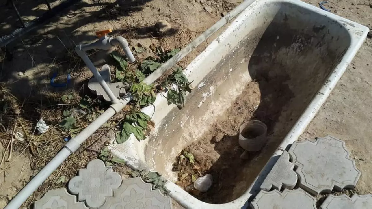 Не для слабонервных! Воду для полива на кладбище в Актау подают в глухую полночь