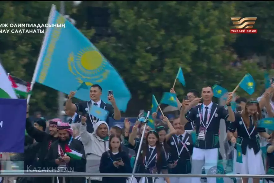 Сборная команда Казахстана приняла участие в Церемонии открытия Олимпиады - 2024