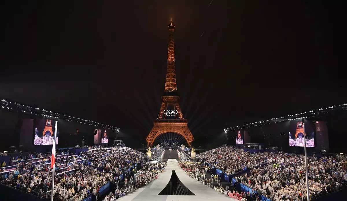 В Париже завершилась церемония открытия Олимпийских игр