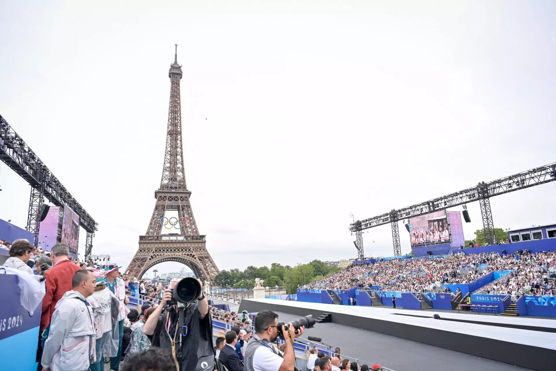 Париж-2024 Олимпиада ойындарының ашылу салтанаты өтті
