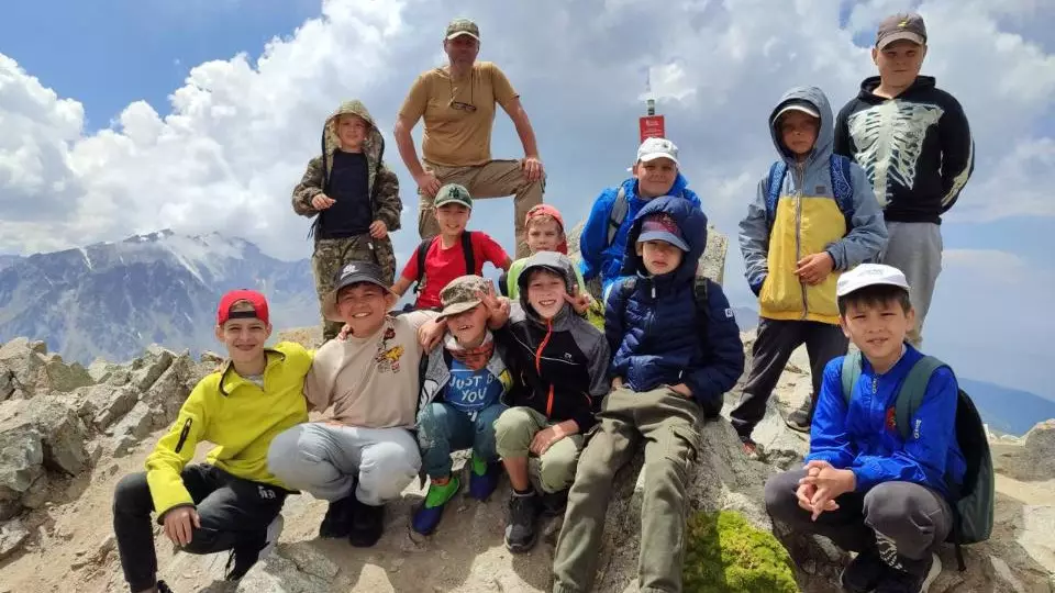 Алматинские школьники прошли испытание горами
