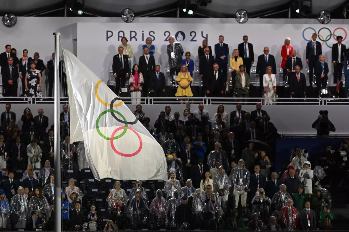 Перевернутый МОК и ожидание новых скандалов. Итоги дня открытия Олимпиады-2024 и планы на субботу