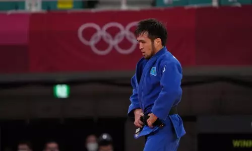 Прямая трансляция схваток Сметова и Абужакыновой на Олимпиаде-2024