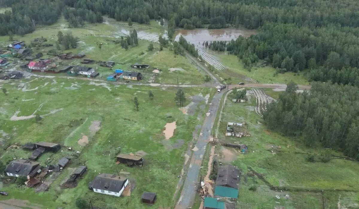 Челябинский поселок Киолим освободился от воды после прорыва дамбы