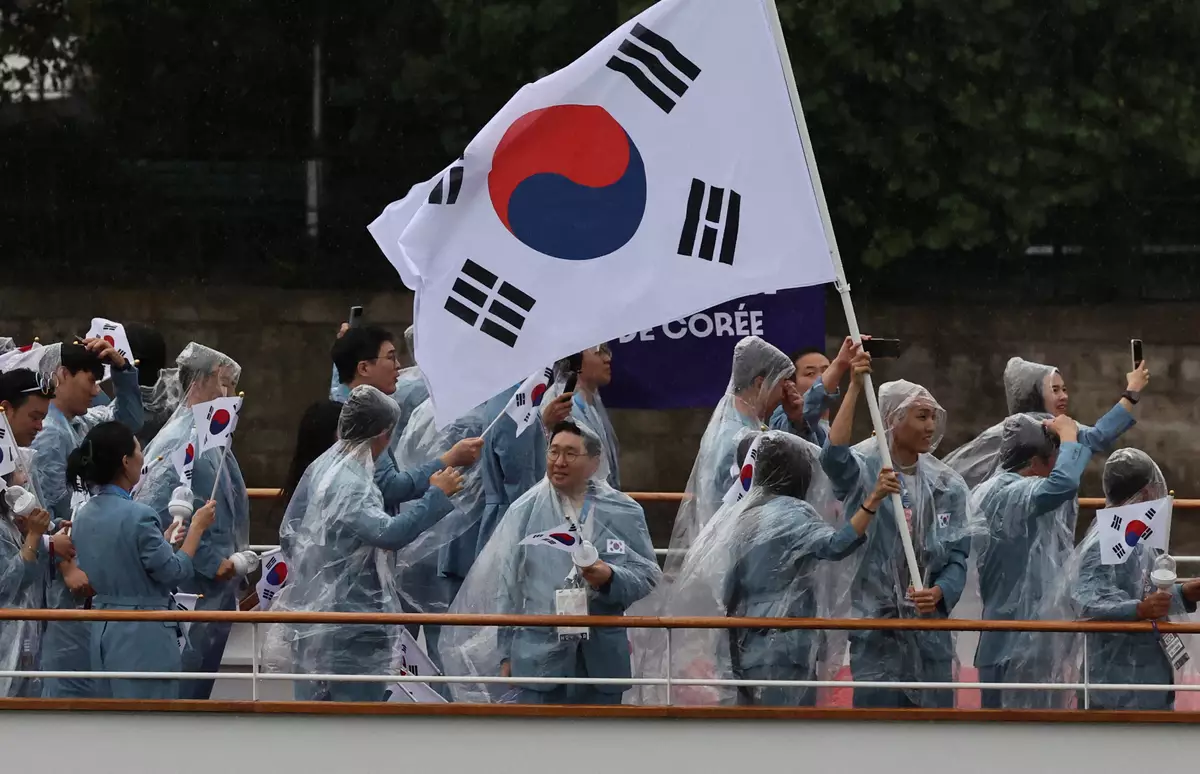 Южнокорейские пловцы покинули олимпийскую деревню в Париже из-за недовольства организацией