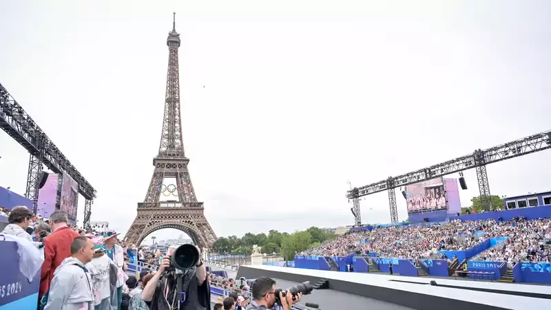 Часть зрителей покинула церемонию открытия Олимпиады