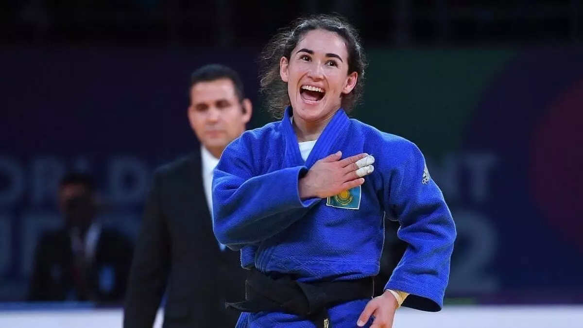 Олимпиада-2024: Абиба Абужакынова выиграла первую схватку