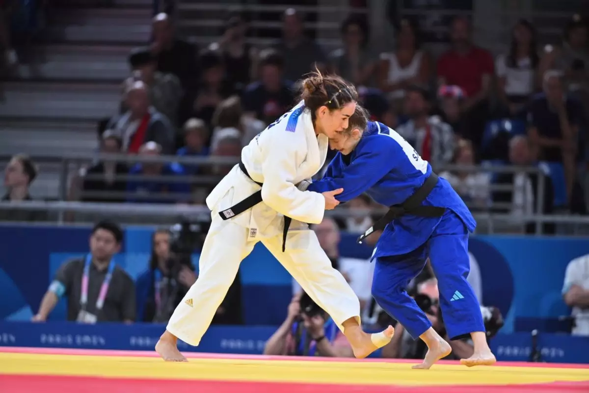 Әбиба Әбужақынова да Олимпиаданы жеңіспен бастады