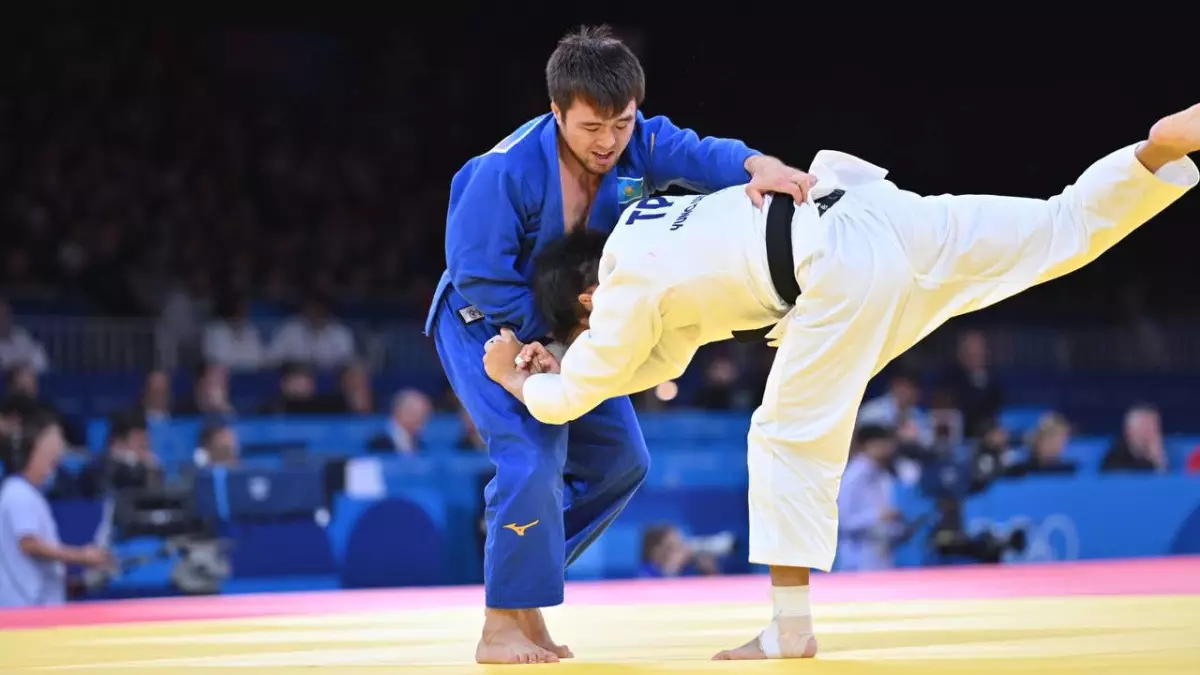 Казахстанский борец Елдос Сметов вышел в полуфинал Олимпиады