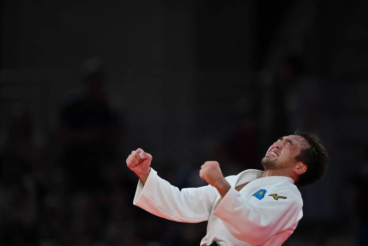 Елдос лучший: Геннадий Головкин отреагировал на первое "золото" Казахстана в Париже
