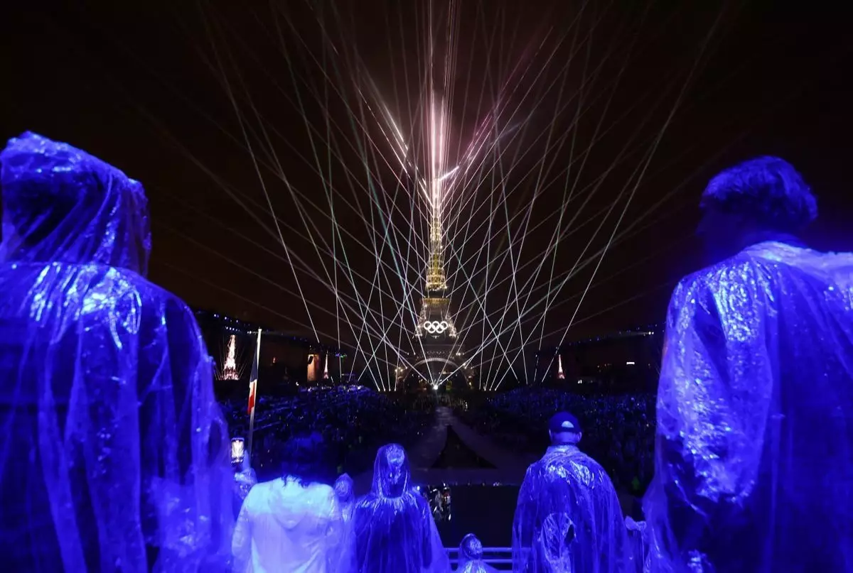 Польский гостелеканал отстранил комментатора за критику церемонии открытия Игр-2024