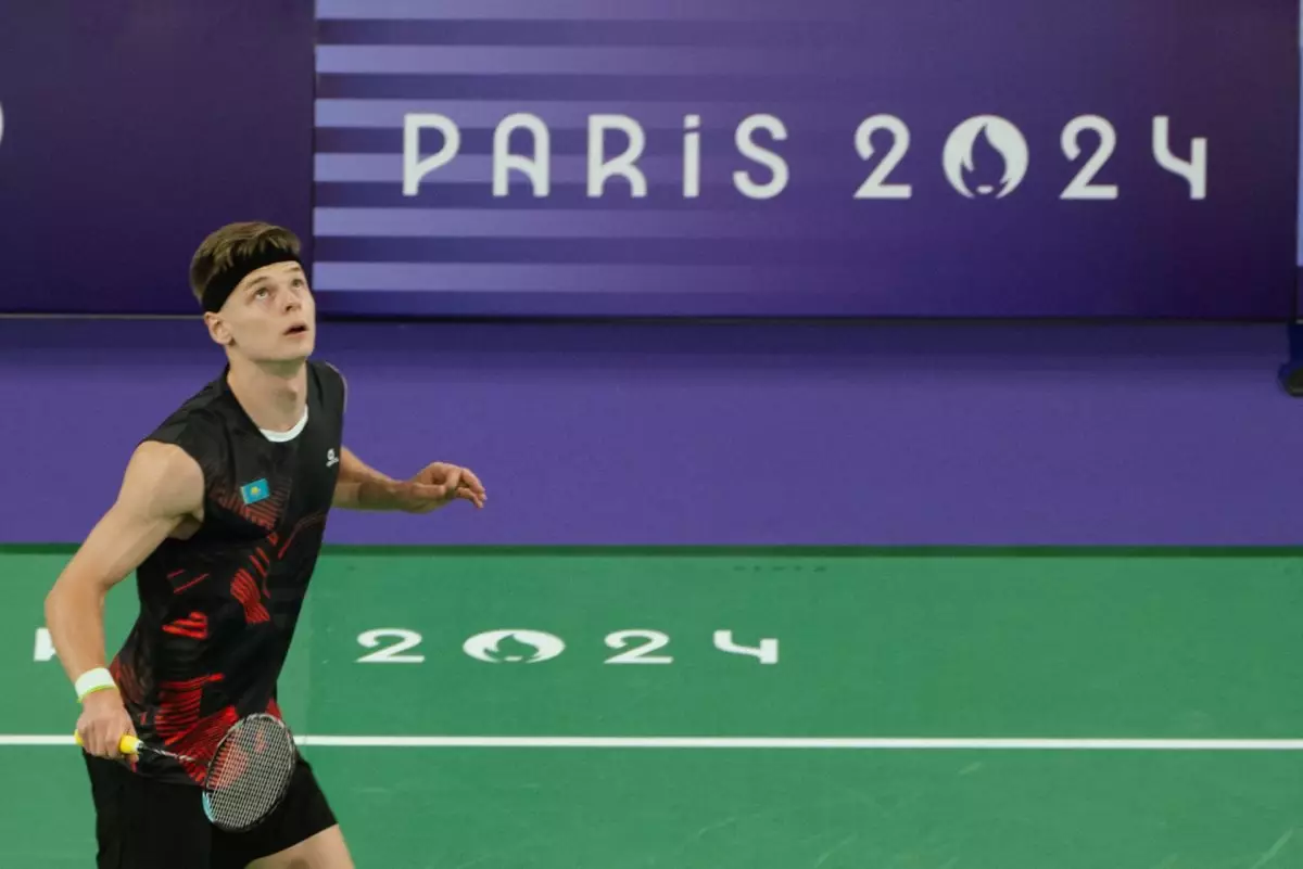 Париж-2024: Дмитрий Панарин алғашқы кездесуінде жеңіліп қалды