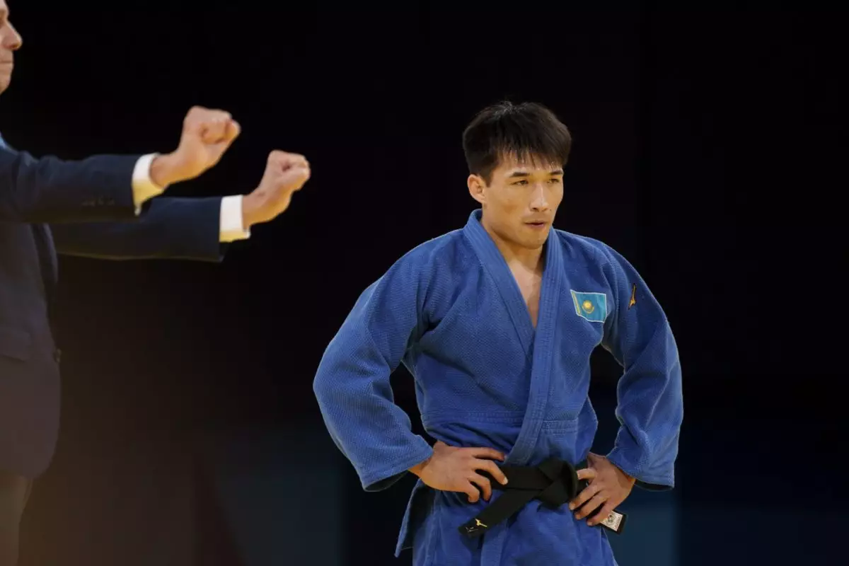 Гусман Кыргызбаев вышел в полуфинал Олимпиады-2024