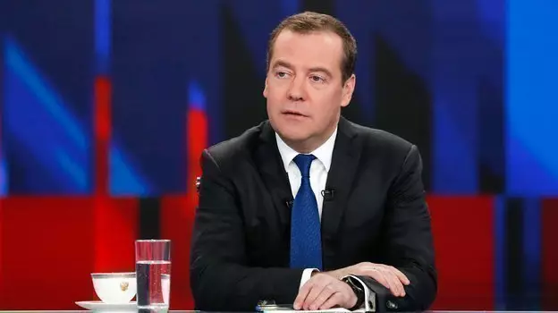 Дмитрий Медведев назвал церемонию открытия Олимпиады в Париже жалким зрелищем
