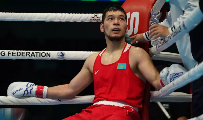 Чемпион Азии из Казахстана победил с нокдауном на Олимпийских играх