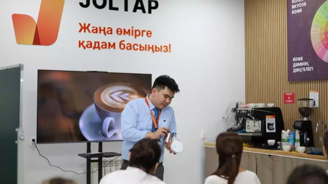 «JOLTAP» жобасы: елордада жаңа мамандық игерген 10 адам өз кофеханасын ашты