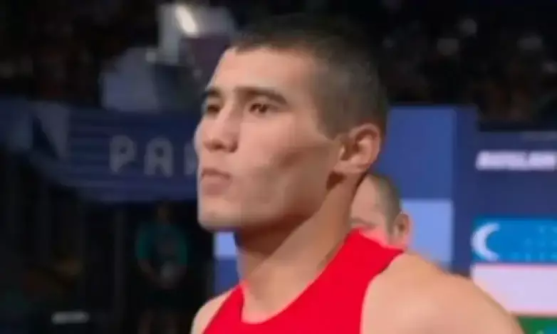 Өзбекстан атынан шығатын қазақ боксшы Олимпиаданы сәтті бастады