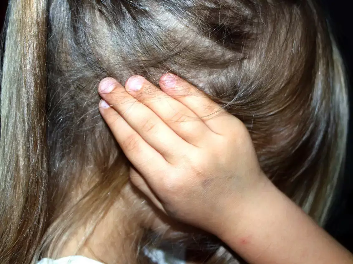 5-летняя девочка могла стать жертвой группового насилия в Костанайской области 
