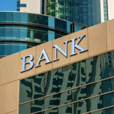 В рейтинге самых надёжных банков соседних с РФ стран первые четыре места заняли казахстанские банки