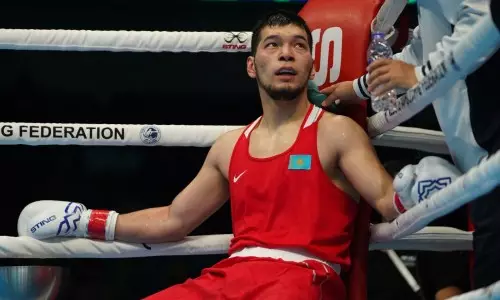 Чемпиона мира по боксу из Казахстана напугали перед стартом на Олимпиаде-2024