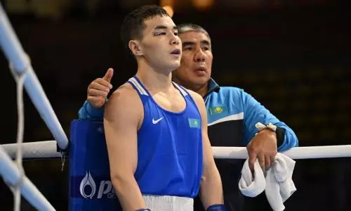 Отправивший в нокдаун Альвареса казахстанский боксер вышел в четвертьфинал Олимпиады-2024