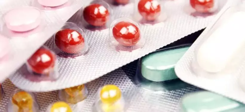 Казахстанцы могут мониторить предельные цены на лекарства через приложение