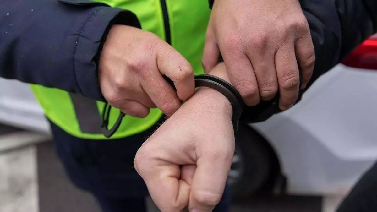 Қазақстан полициясы 17 жыл халықаралық іздеуде жүрген қылмыскерді ұстады