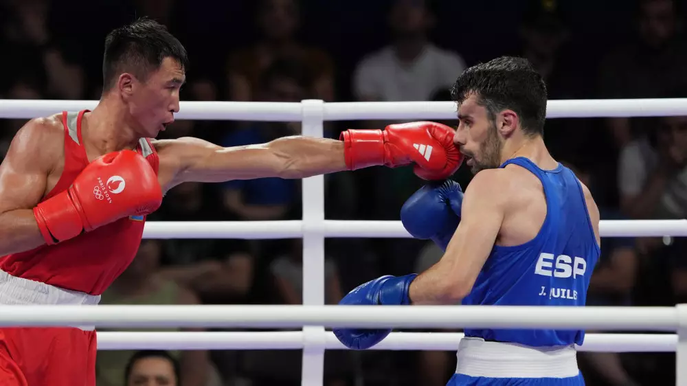 Чемпион мира из Казахстана высказался о сенсации на Олимпиаде