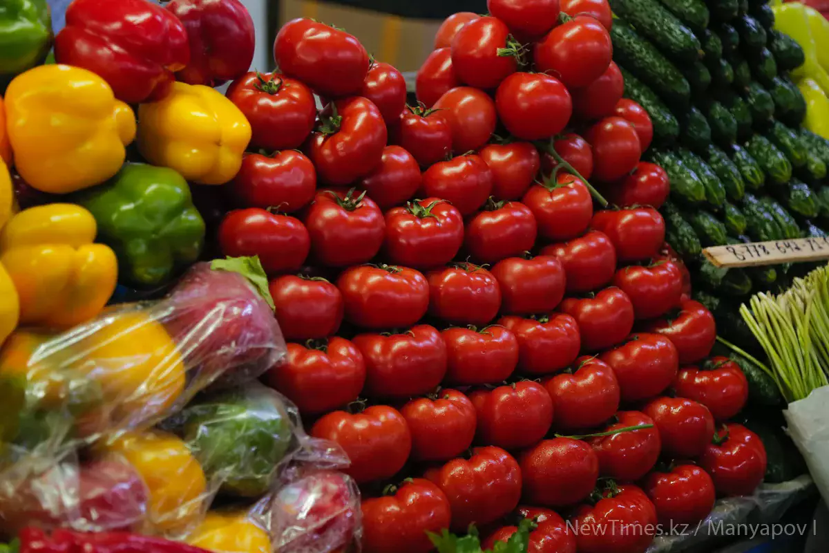 В России обеспокоены ввезенными из Казахстана овощами
