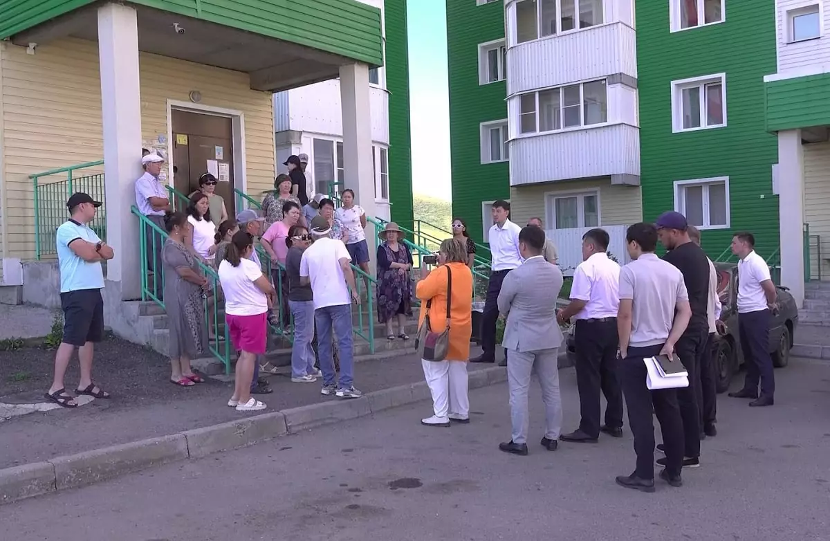 Без света: жители Усть-Каменогорска жалуются на перебои с электричеством