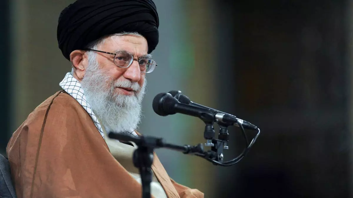 Аятолла Али Хаменеи отдал приказ  атаковать Израиль - New York Times