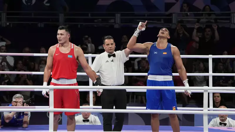Испанцы узнали цену победы над двумя топовыми казахскими боксёрами на Олимпиаде