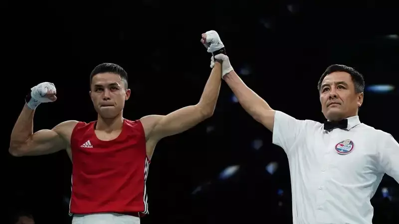 Казахско-узбекское противостояние за медаль Олимпиады получило "королевскую" оценку в мире бокса