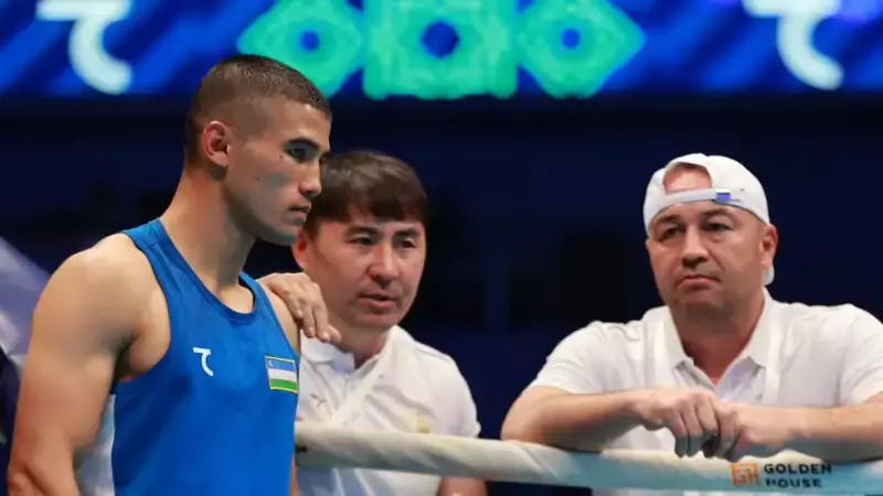 Казахский боксёр из сборной Узбекистана в бескомпромиссной "рубке" выбыл с Олимпиады