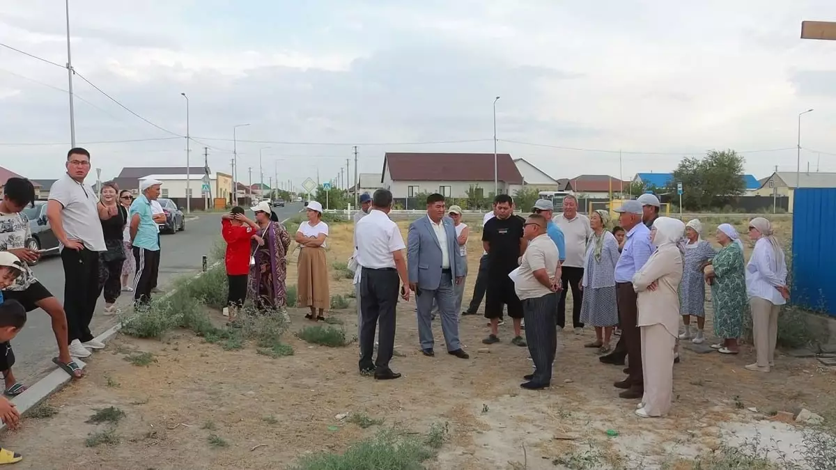 Без воды и света: из-за перебоев электричества у горожан выходит из строя техника