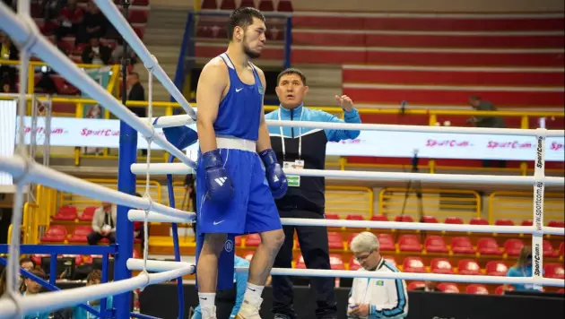 Бой с чемпионом мира по боксу решила судьбу Казахстана за медаль Олимпиады