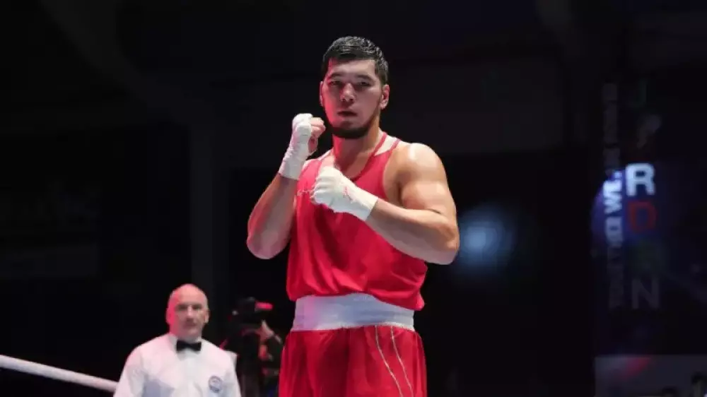 Азербайджанский боксер лишил Казахстан олимпийской медали