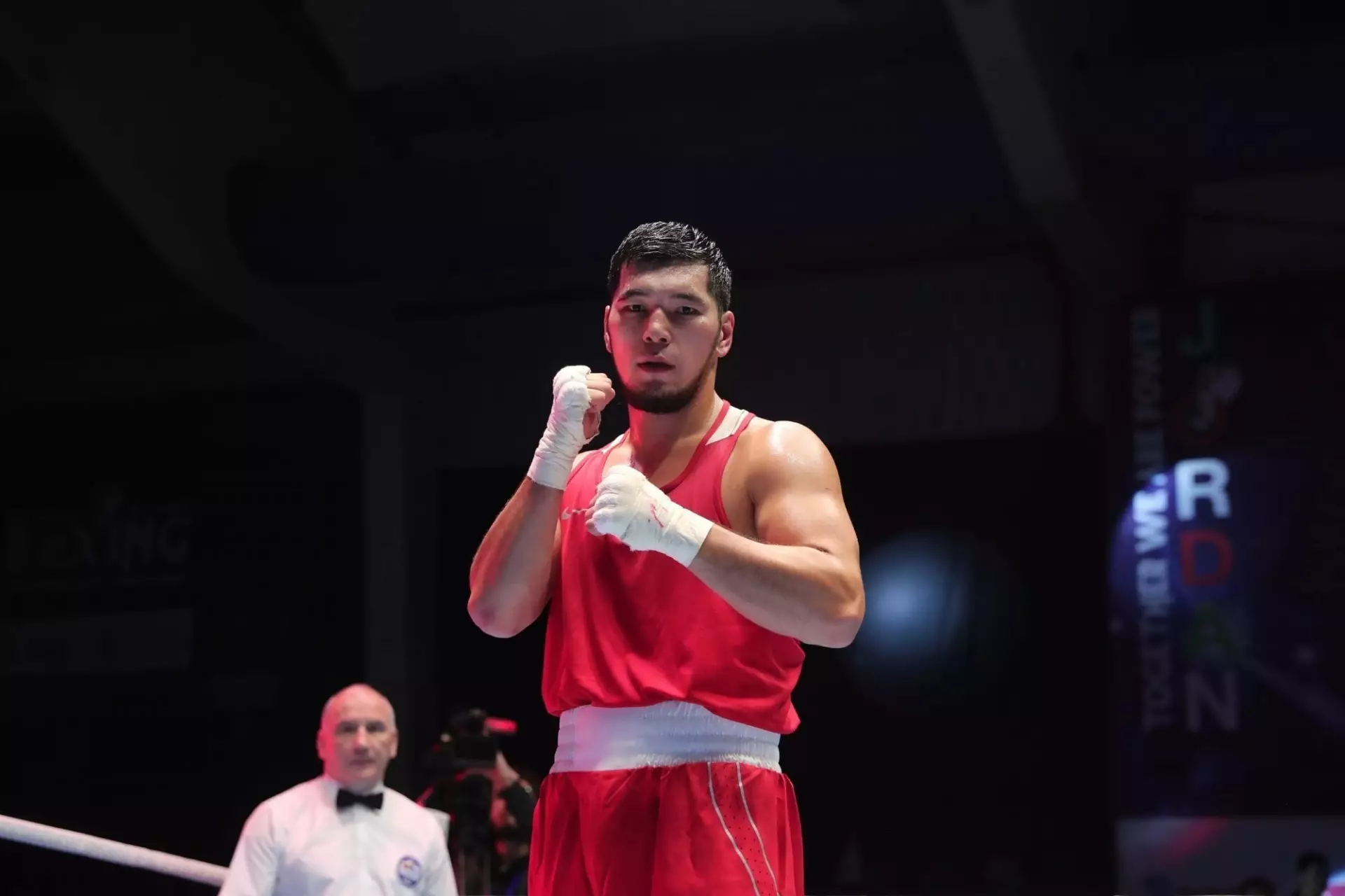 Казахстанский боксер Айбек Оралбай остался без медали на Олимпиаде