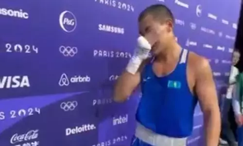 Казахстанского боксера довели до слез на Олимпиаде-2024. Видео