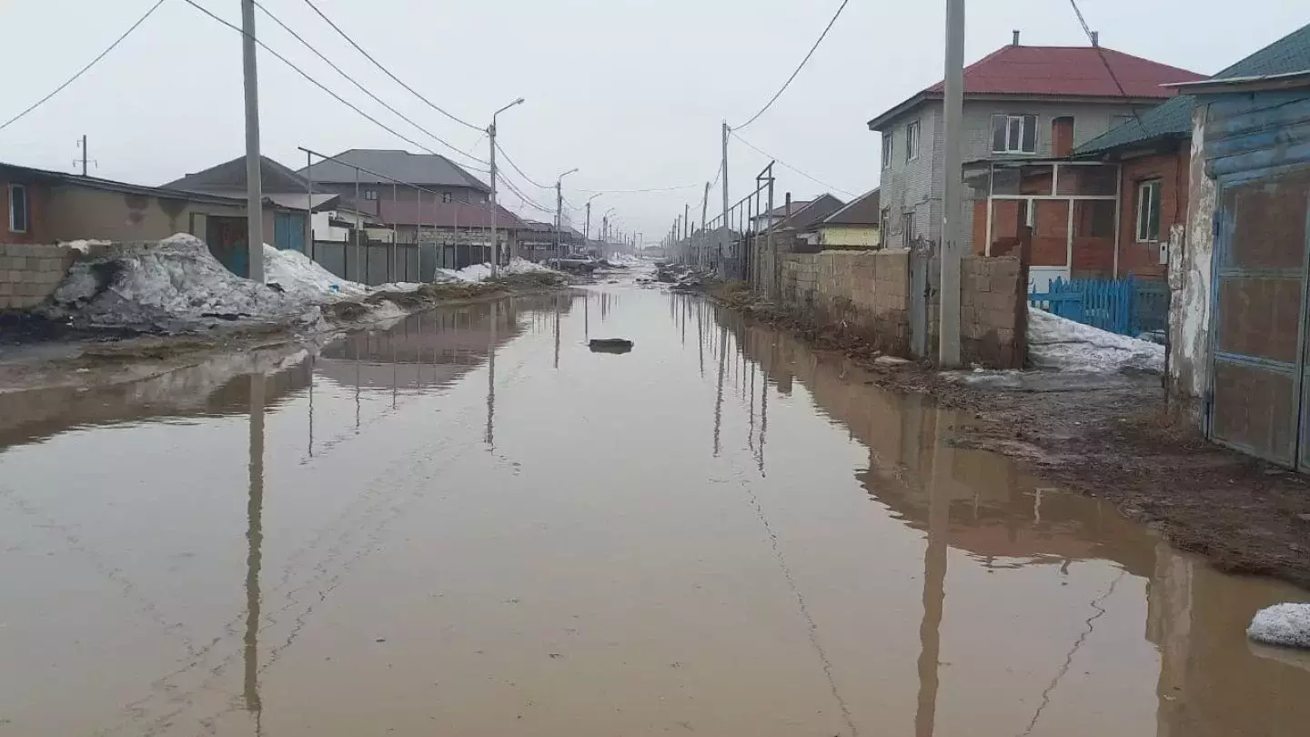 Без компенсации ущерба от паводков: на жалобы жителей Коянды отреагировали прокуроры