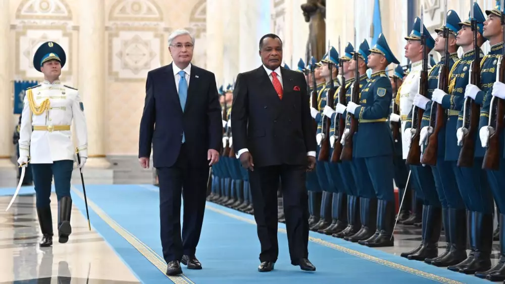 Токаев встретил президента Конго в Акорде