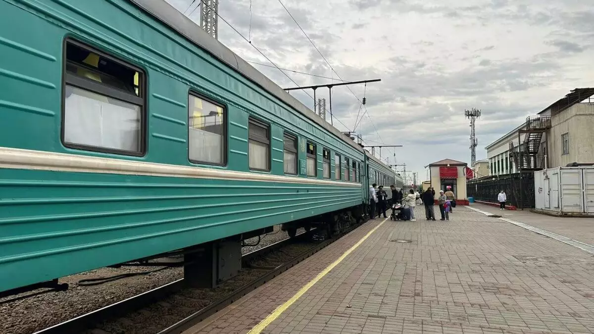 Пожилой пассажир скончался в поезде «Оскемен-Алматы»