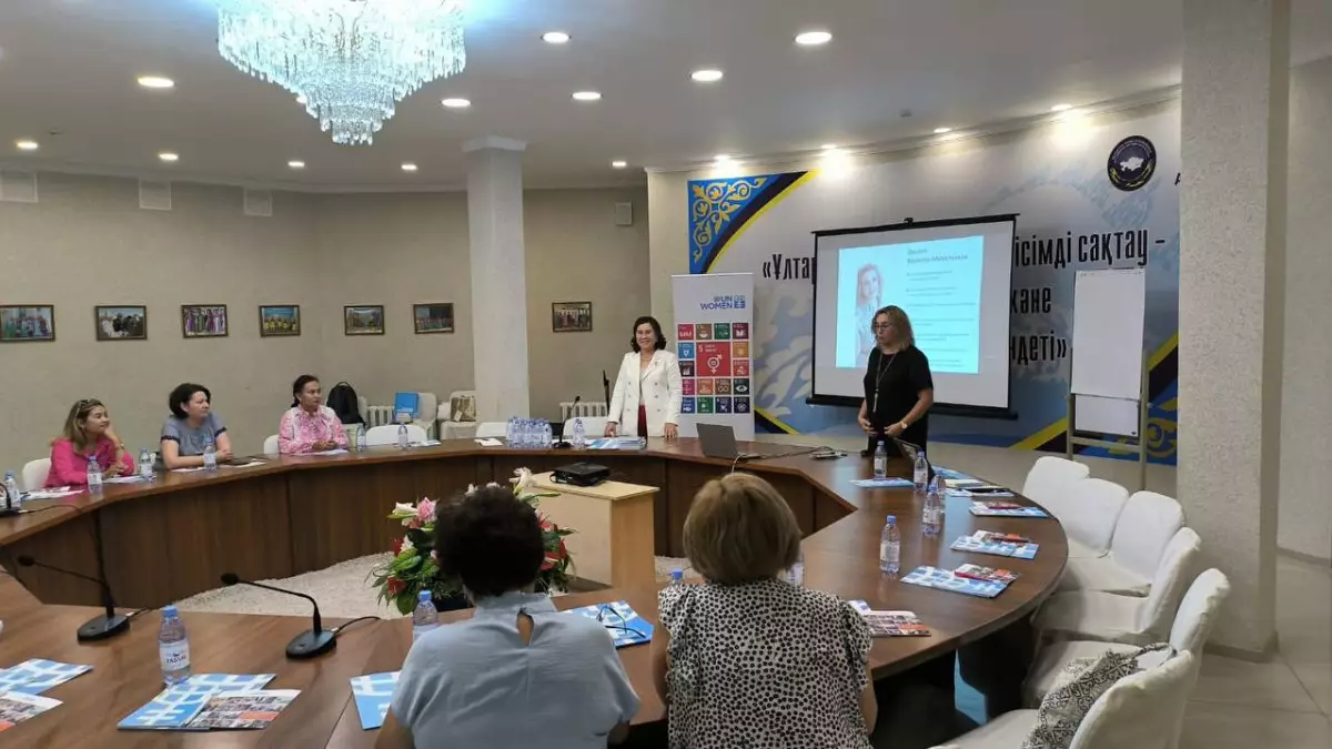 Тренинг для будущих женщин-политиков проходит в Кокшетау