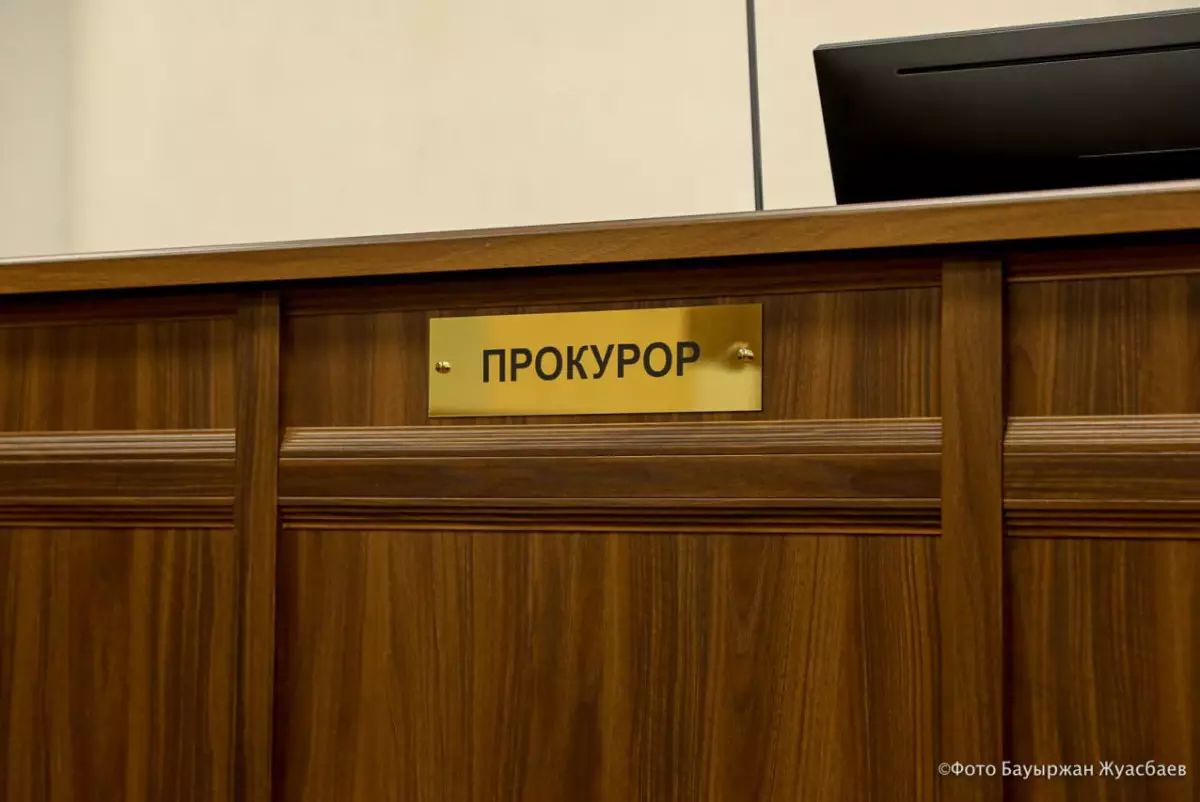 Дело Айтенова: прокурор просит арестовать брата экс-акима Шымкента