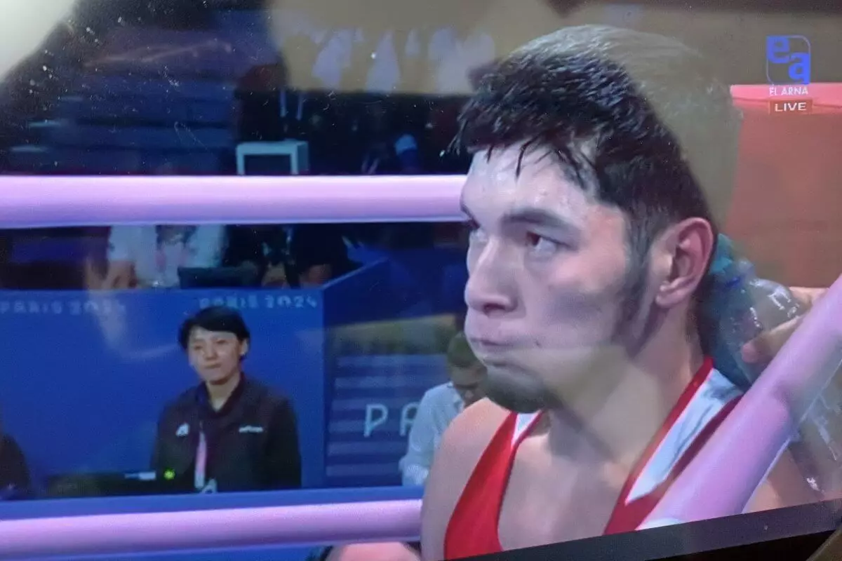 Боксер Нурбек Оралбай обеспечил Казахстану 4-ю медаль Олимпиады-2024