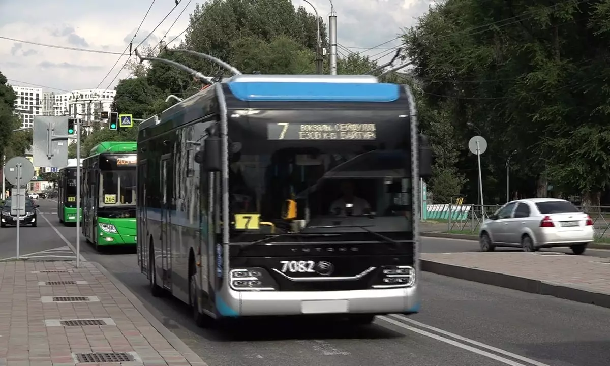 Стоимость проезда в общественном транспорте Алматы 3 августа станет дороже