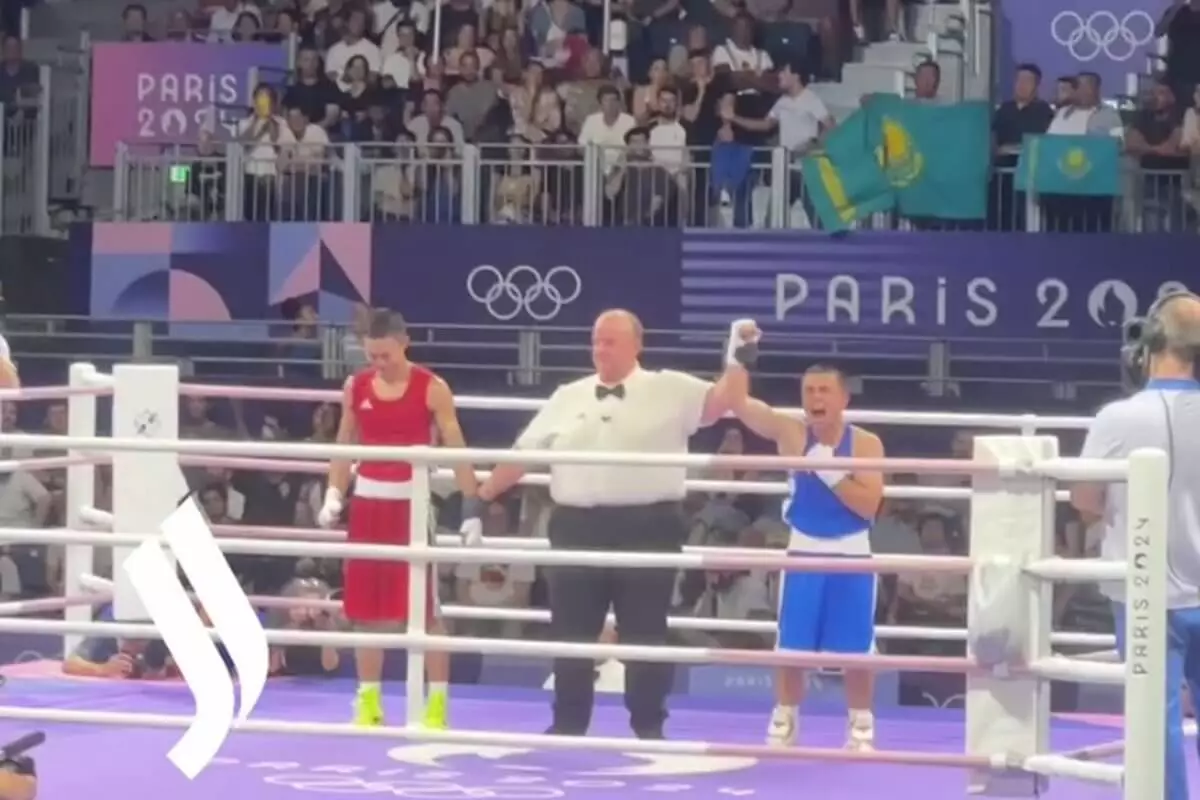 Сакен Бибосынов проиграл боксеру из Узбекистана на Олимпиаде в Париже