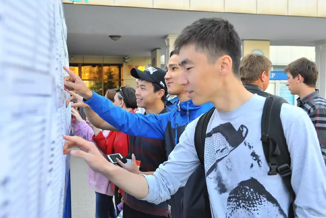 Освоены 99%: что ещё известно об образовательных грантах в Казахстане