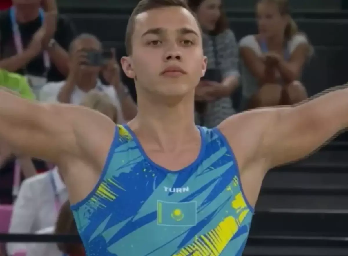 Олимпиада-2024: Казахстанский гимнаст вошел в пятерку лучших