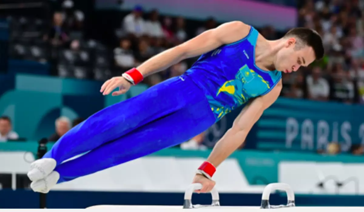Казахстанский гимнаст Нариман Курбанов завоевал серебро на Олимпийских играх в Париже